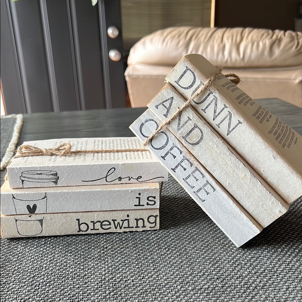 FARMHOUSE. Coffee White Decorative Book Stacks